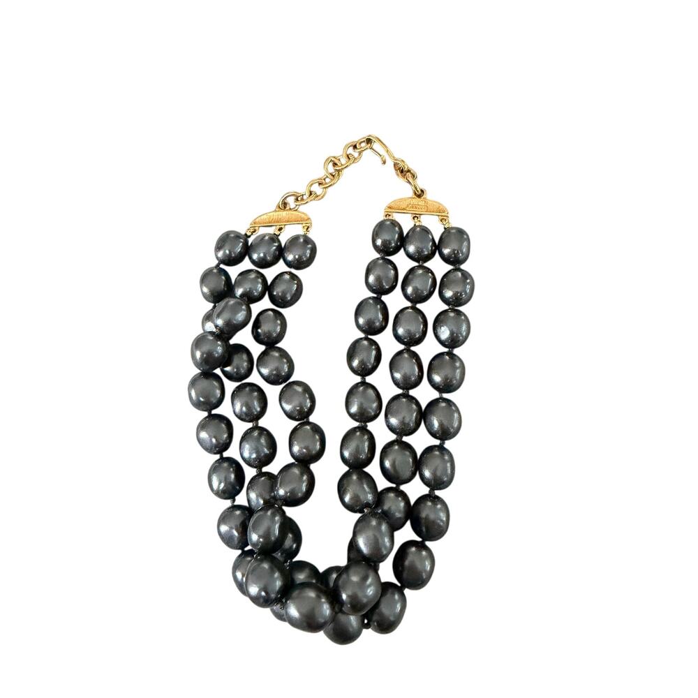 Vintage Monet 3 Strand Gunmetal Faux Pearl Choker Necklace Gold Tone Hook - Picture 2 of 8